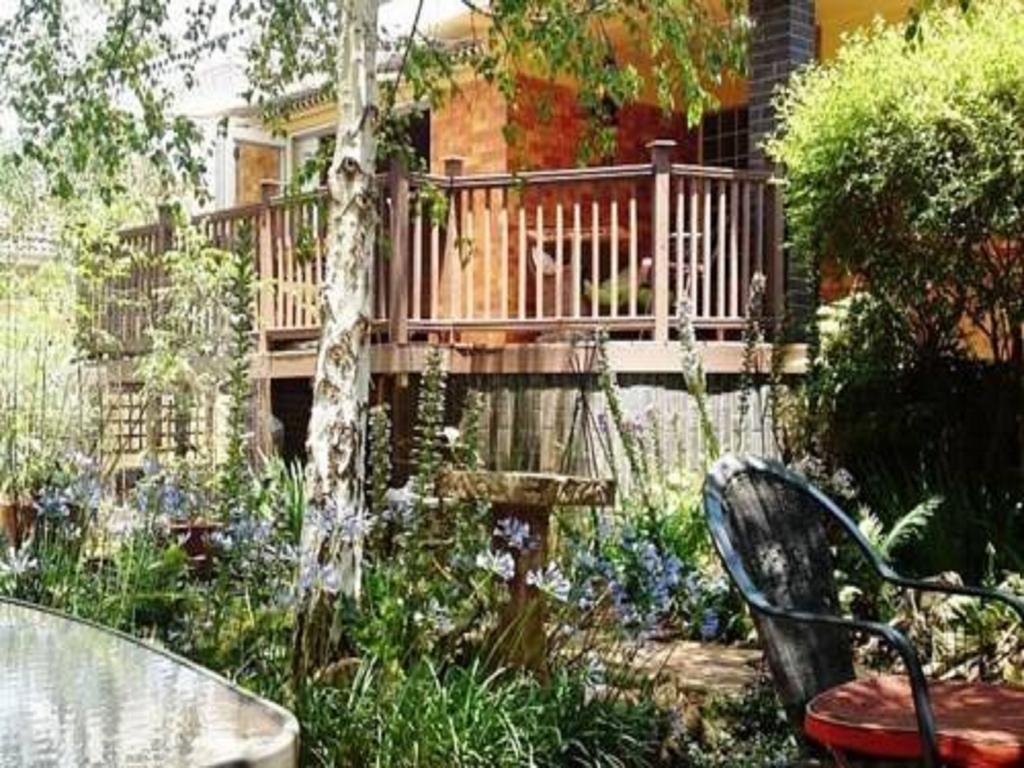 The Birches Backpacker Lodge Randburg Dış mekan fotoğraf