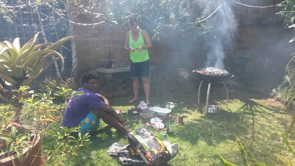 The Birches Backpacker Lodge Randburg Dış mekan fotoğraf